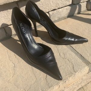 Aldo black pointy toe leather pump high heels Sz 36 (6US)